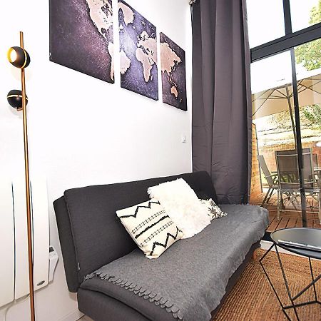 Hyper Centre Valenciennes - Wifi - Terrasse - Tramway - Lerelaisdodile2 Appartement Buitenkant foto