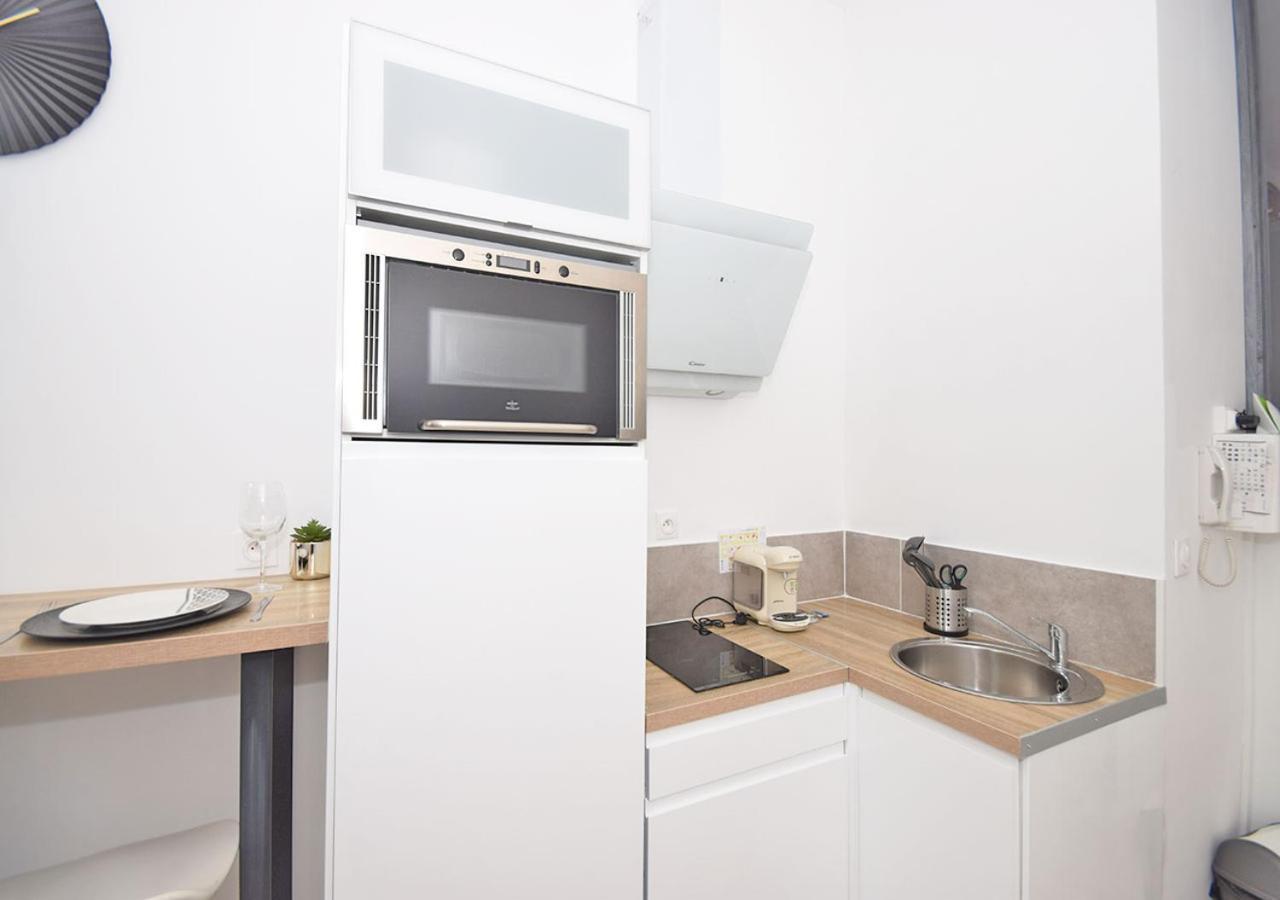 Hyper Centre Valenciennes - Wifi - Terrasse - Tramway - Lerelaisdodile2 Appartement Buitenkant foto